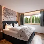 Rainer - Mittendrin * Söll