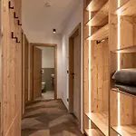 Rainer - Mittendrin * Söll