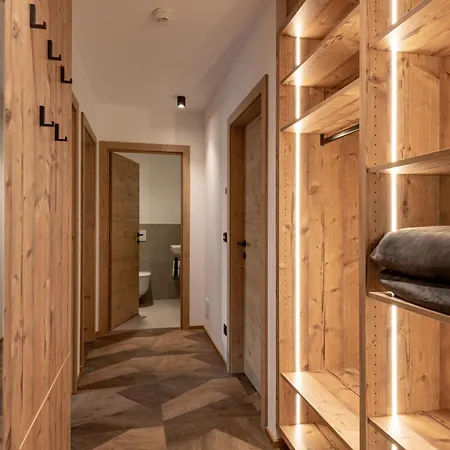 Rainer - Mittendrin * Söll