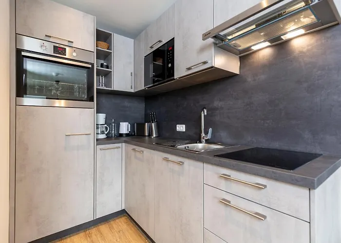 Rainer - Mittendrin ゼル