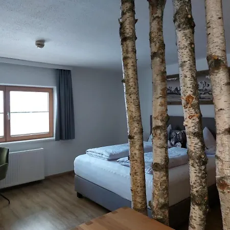 Rainer - Mittendrin 公寓 *